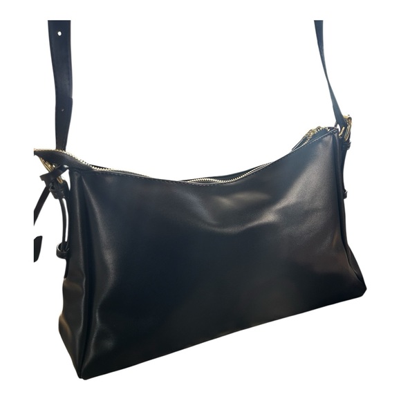 Black Leather Shoulder Bag - Picture 6 of 14
